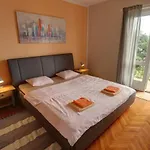 Apartman Lena